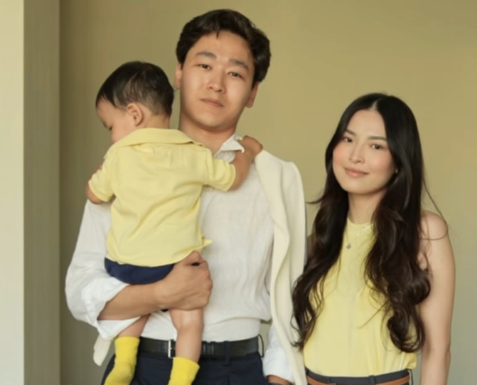 "Ешқандай сценарийсіз": Айнұр Тұрсынбаева әлем назарын өзіне аударған немересін асыра мақтады