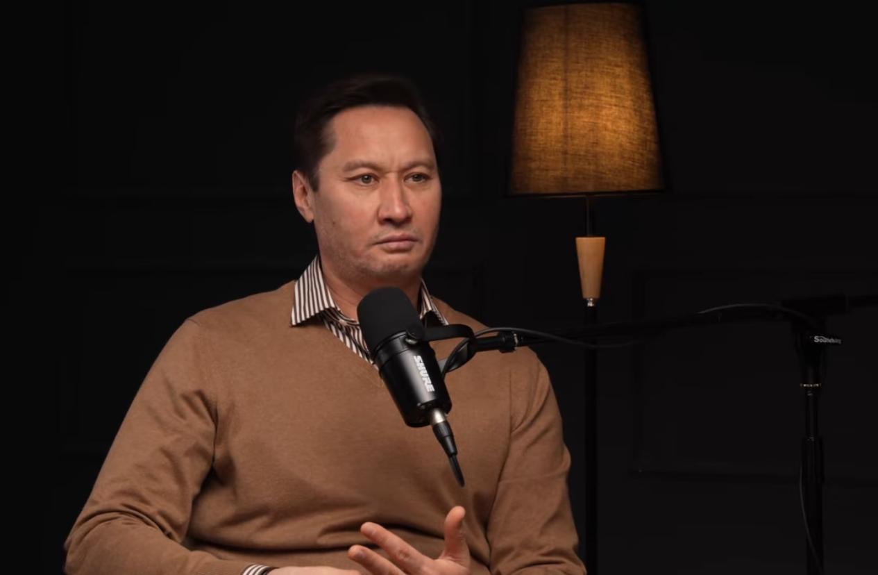 ”Бармаған жеріміз жоқ. Бала көтере алмайды деді”: Азамат Сатыбалды жан сырын ақтарды