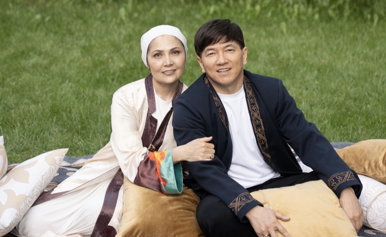 “Мен алып бермей алмайды”: Сәкен Майғазиевтің әйелі тоқал алуға қатысты ойын айтты