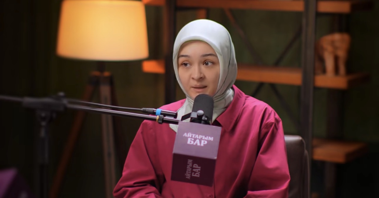 "Орамалды шешкісі келіп тұр ма, шешсін" - Ғалым Рабиға Төлебай