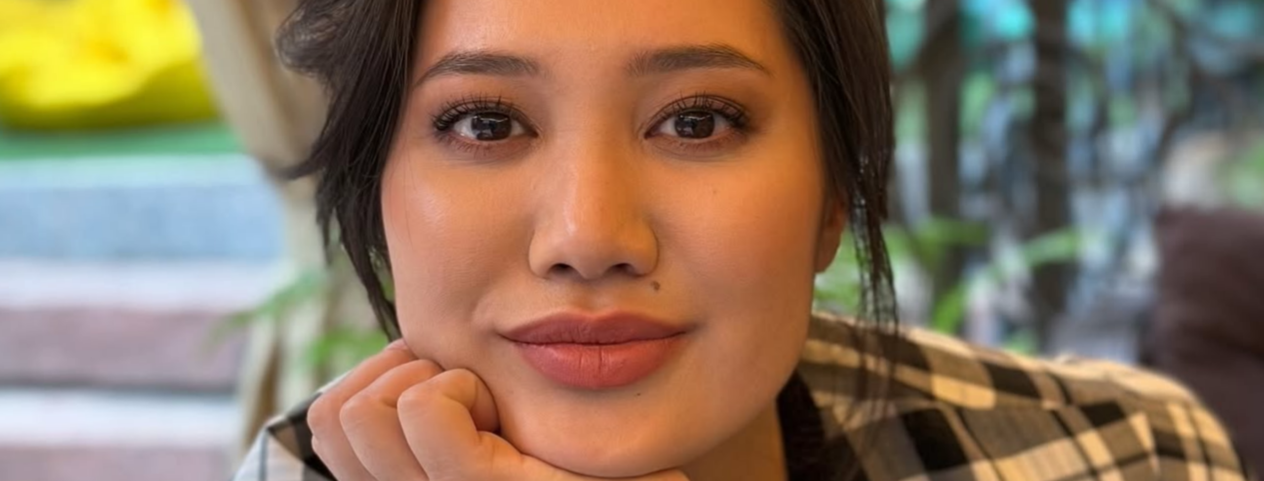 ”Тұлға” болып көрінетін жандардың өсекке жақын екенін көргенде, ішің ашиды” - Актриса Зарина Кармен