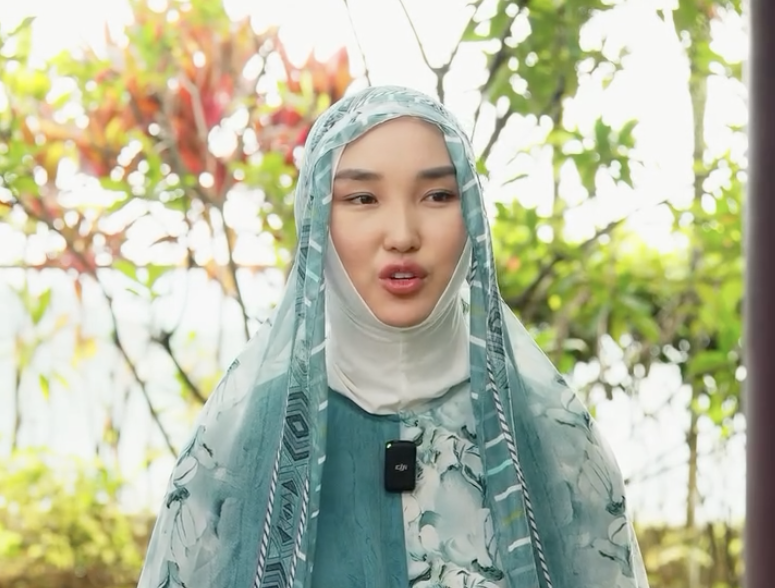 Мұны айту оңай болмады, екі жыл арпалыстым - Блогер Камила Әділхан