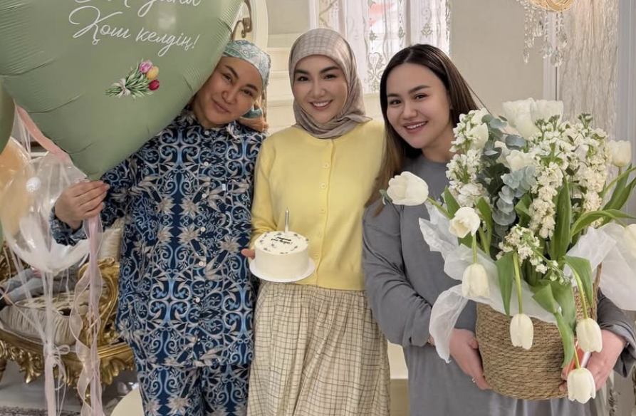 Өзім ана болсам да, маған да ана-әке керек - Дина Төреәлі