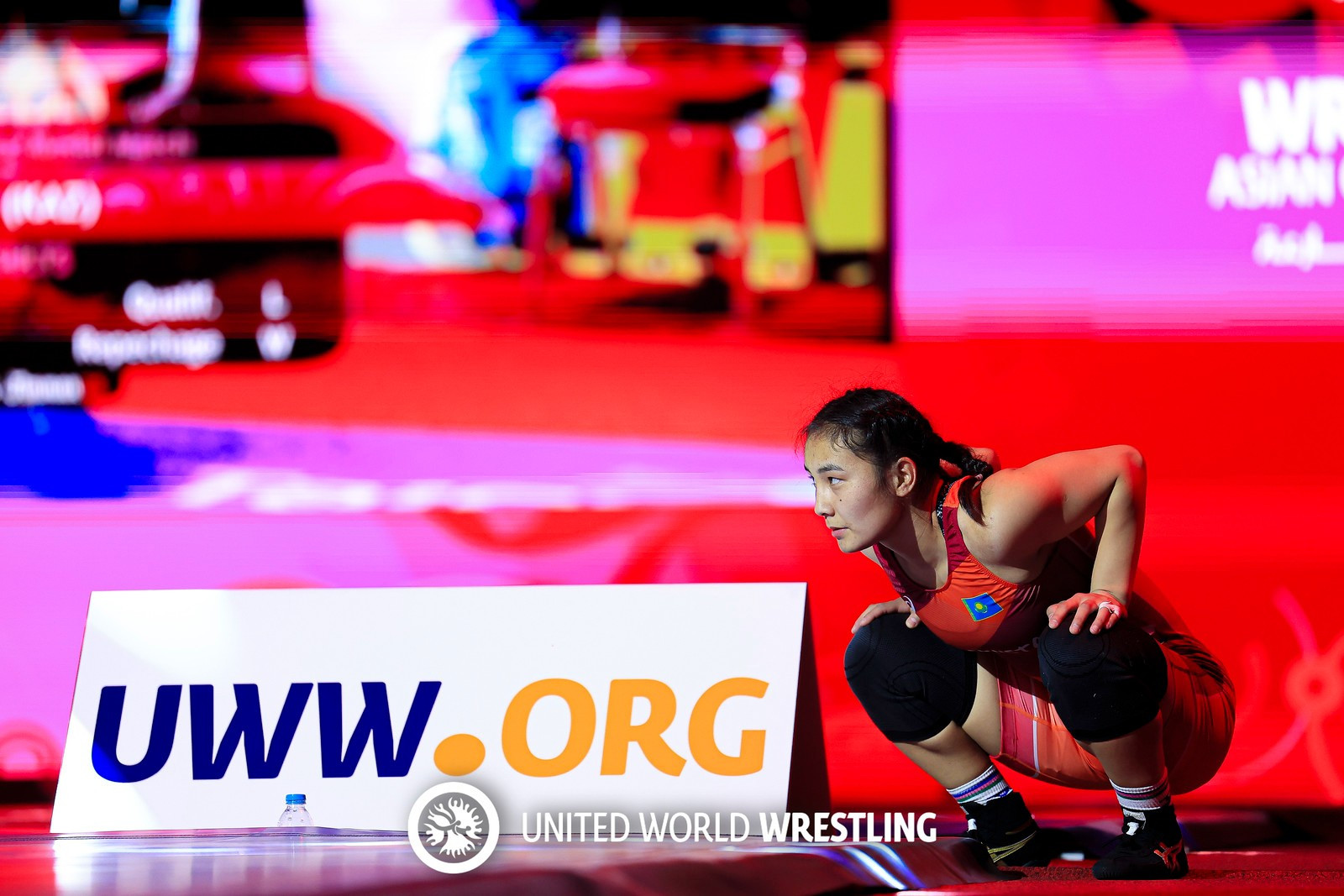 Тыныс Дүбек күрестен Азия чемпионатының финалына шықты