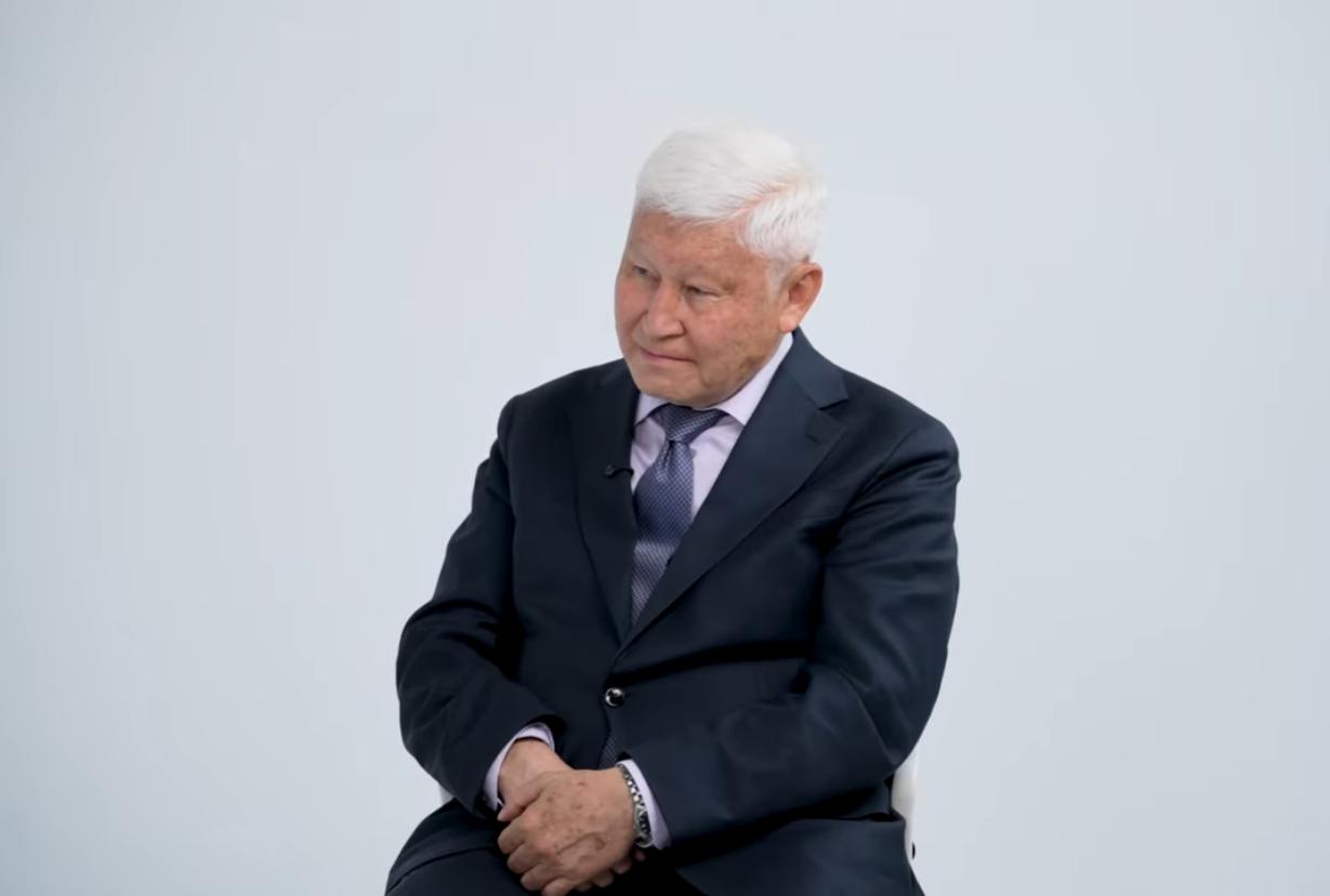 Президенттен 100 пәтер сұрадым - Асқар Жұмаділдаев