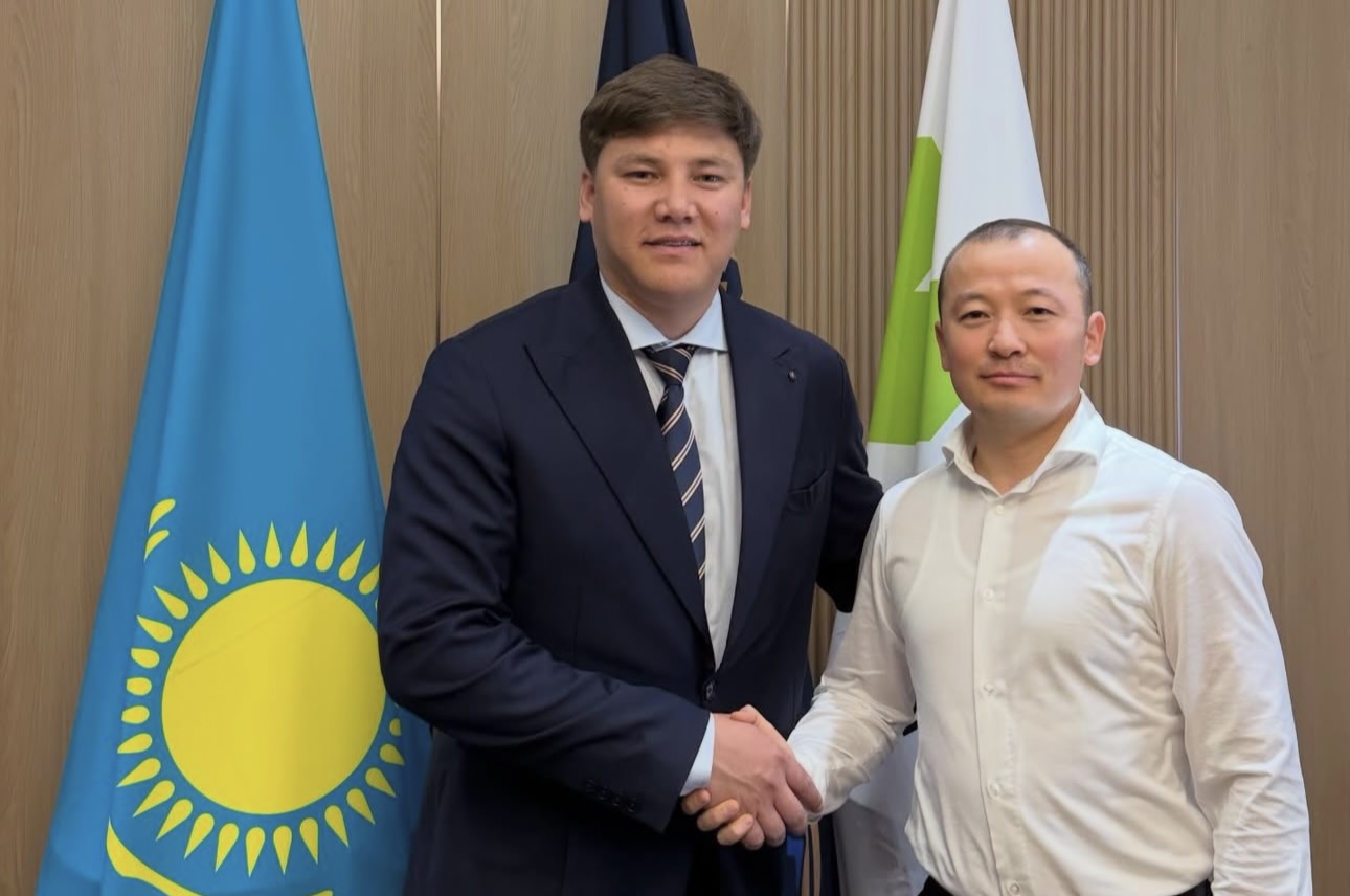 «Алда үлкен жұмыстар бар»: Танымал жайдарманшы күрес федерациясының вице-президенті болып тағайындалды