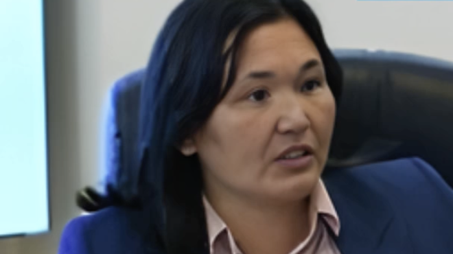 "БЖБ, ТЖБ, ашық сабақ, бәрі өтірік": Қоғам белсендісі оқу-ағарту министрлігіне тағы бір талап қойды