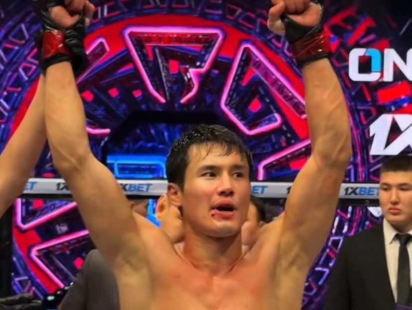 «Жақсылыққа апармайды»: Белгілі спортшы Еркебұлан Тоқтар бәс тігуді әдетке айналдырған адамдарға үндеу жасады