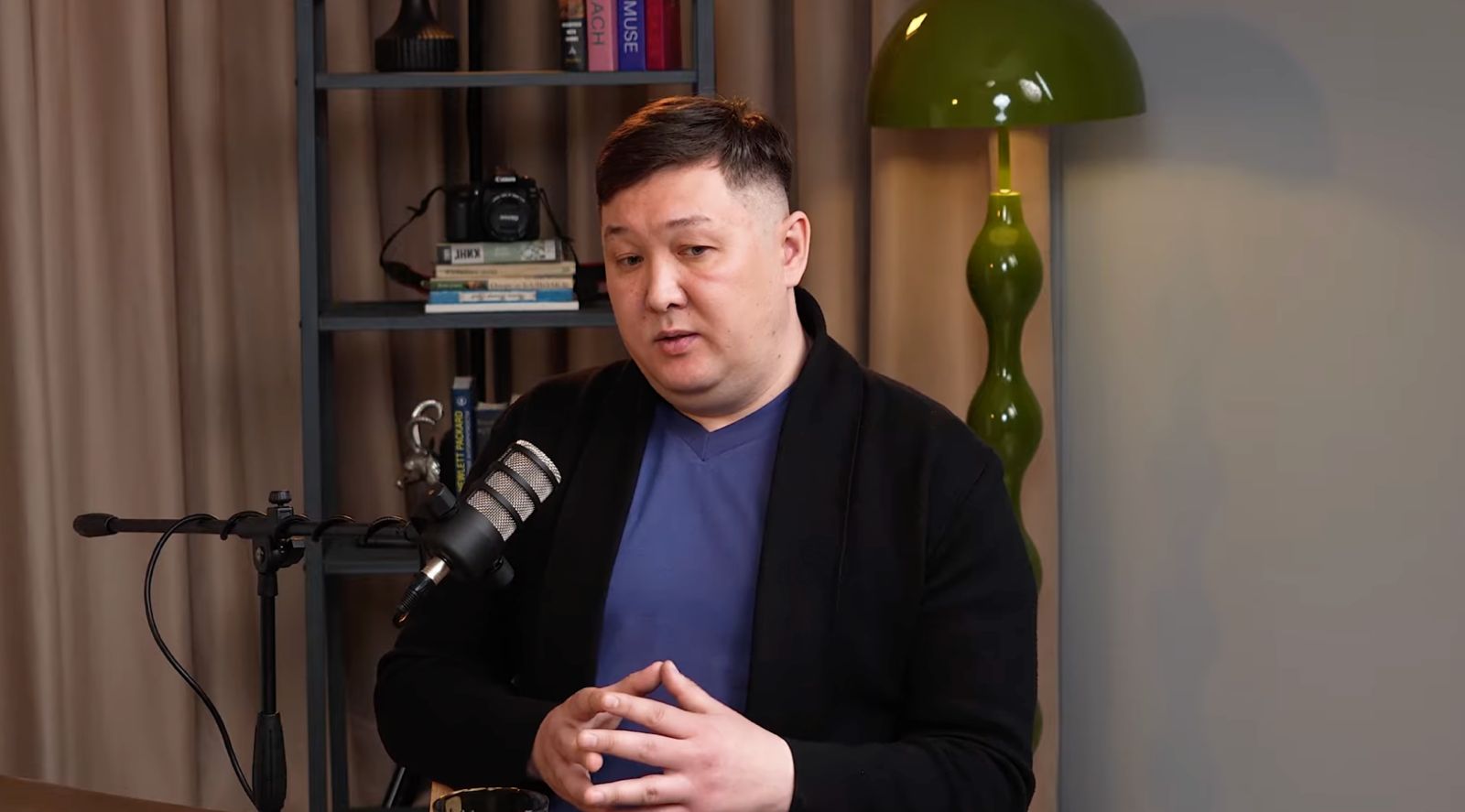 «Агрессия, төмен жалақы және елден кету мәселесі»: Дәрігерлер неге қадірсіз болып барады? 