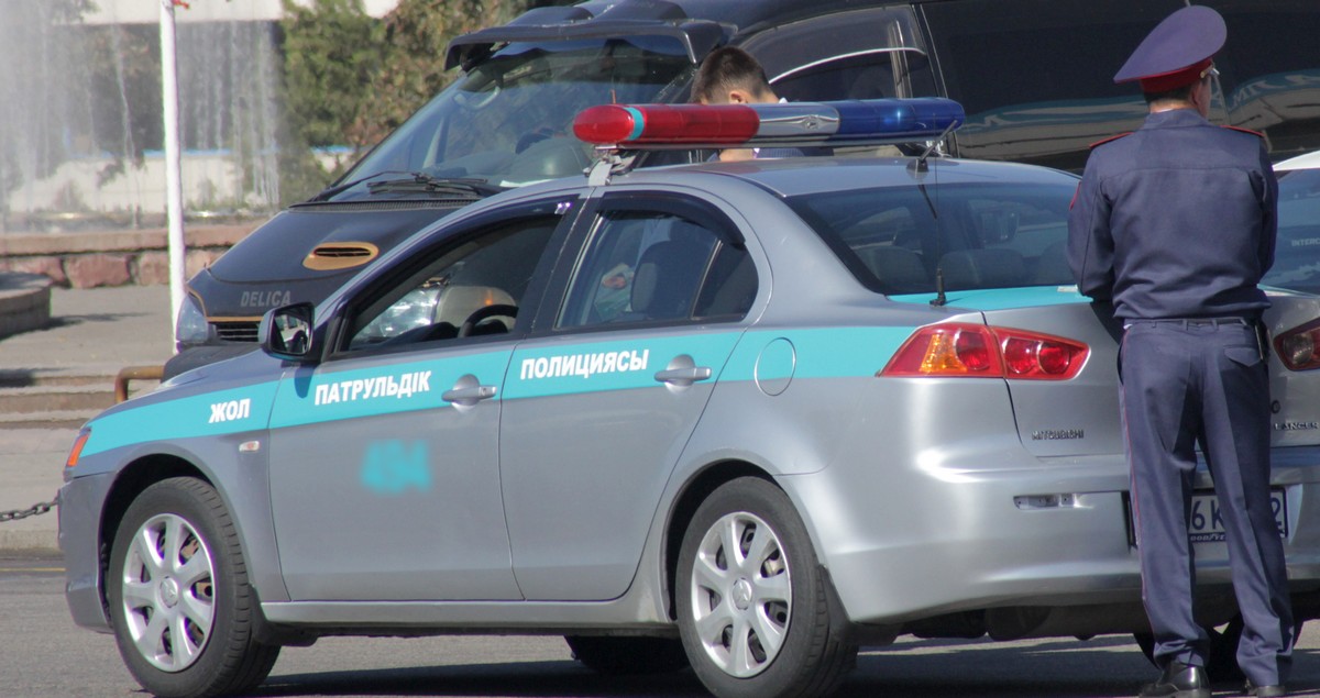 Алматыдағы ауқымды операция - 2 мыңнан аса көлік айыппұл тұрағына қойылған
