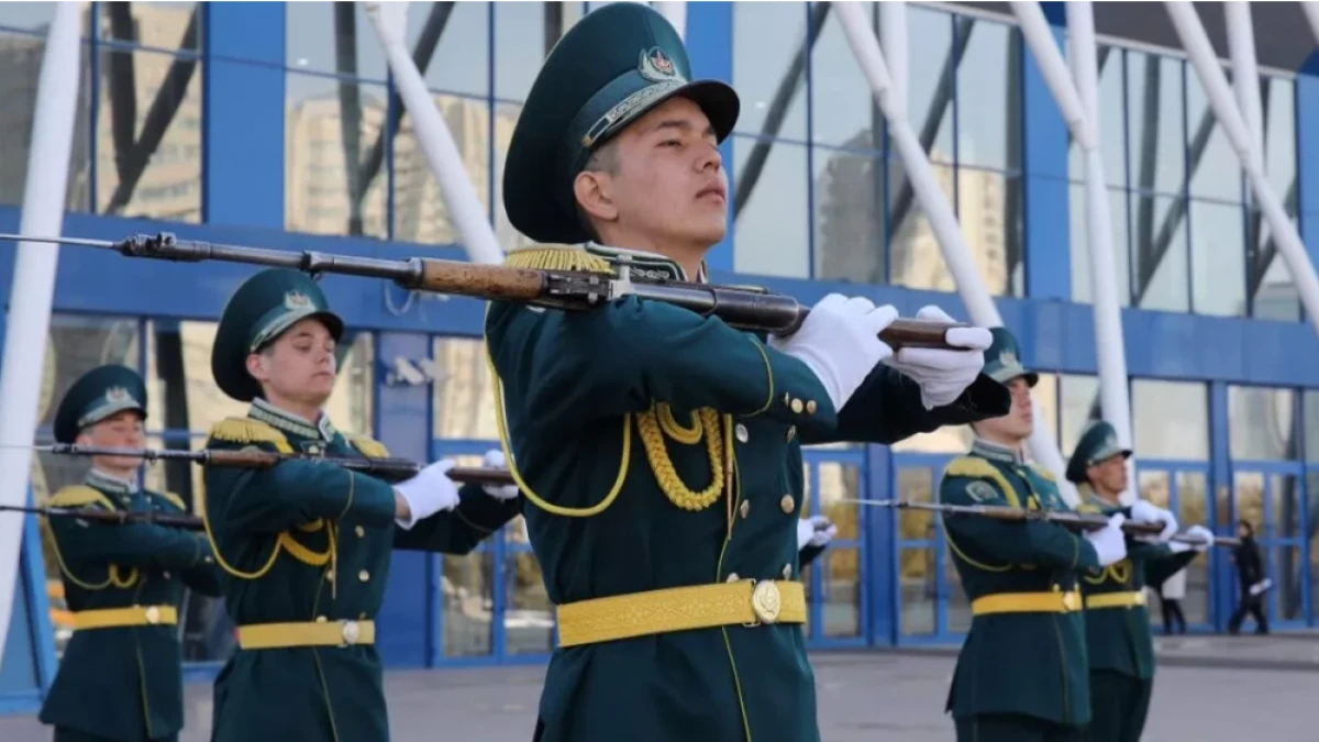 Елімізде әскери оқу орындарының түлектеріне әскери атақ беру тәртібі өзгерді 