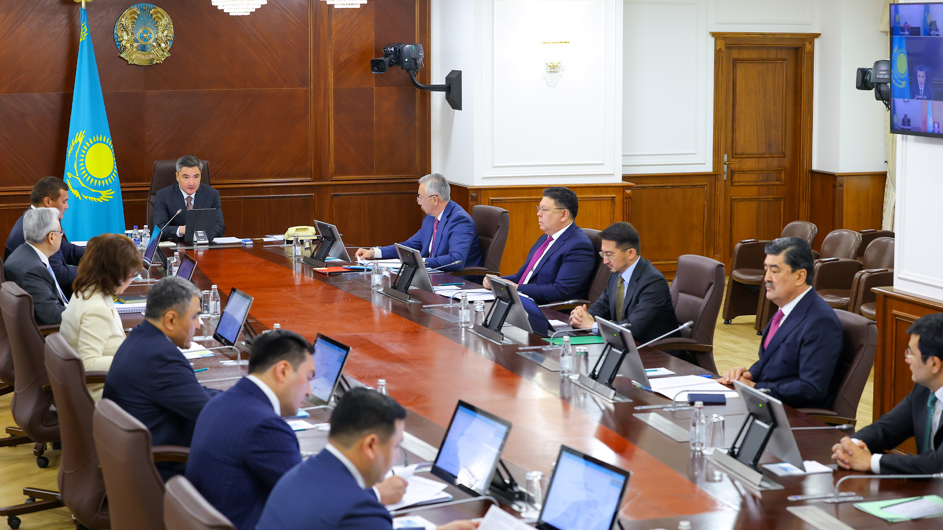 Президенттің азық-түлік қауіпсіздігін қамтамасыз ету жөніндегі тапсырмасының орындалуы: Үкіметте көктемгі егіс жұмыстарын жүргізу барысы қаралды