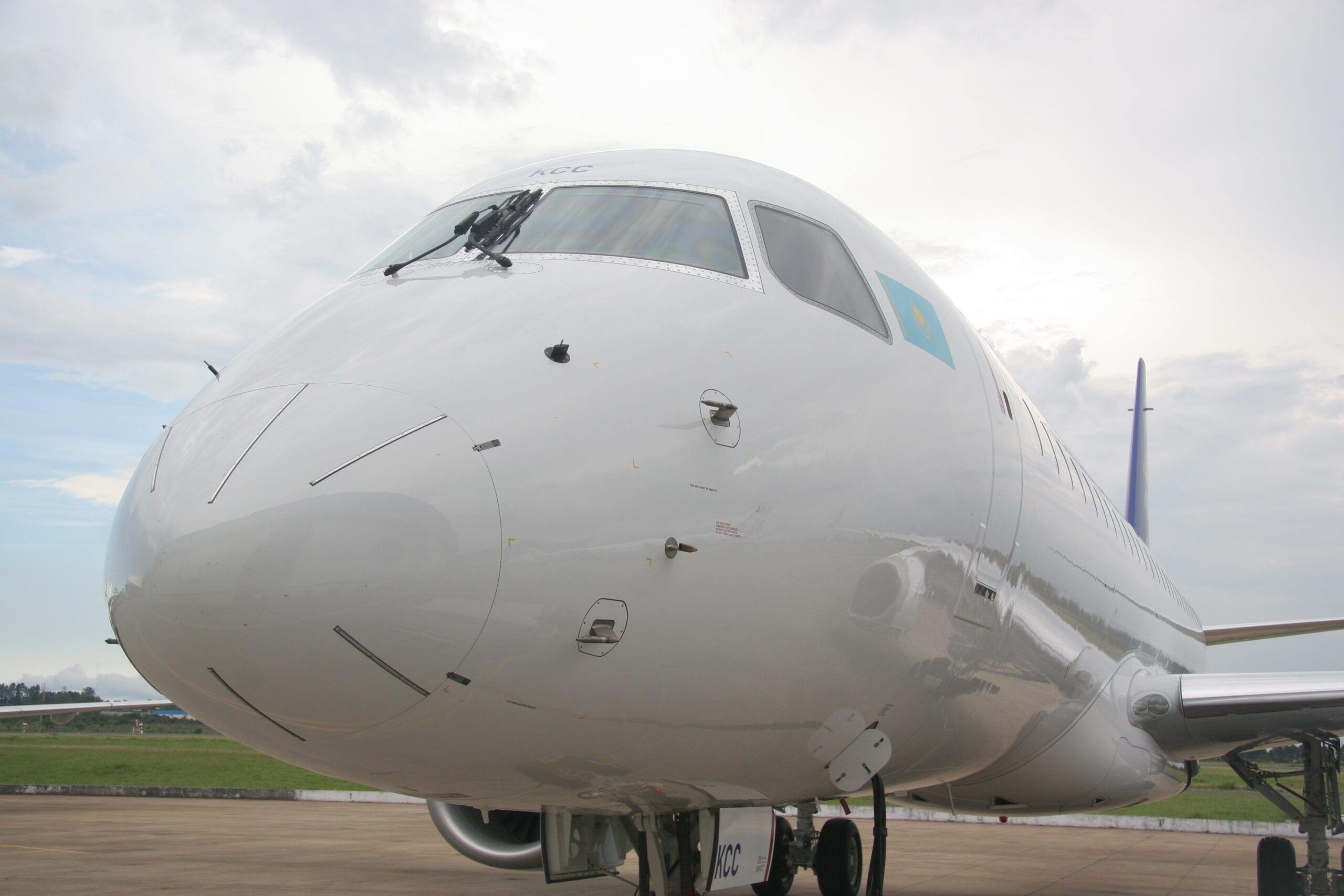 Air Astana ұшағы Астанадан ұшып шыққаннан кейін қозғалтқышы істен шыққанын хабарлады