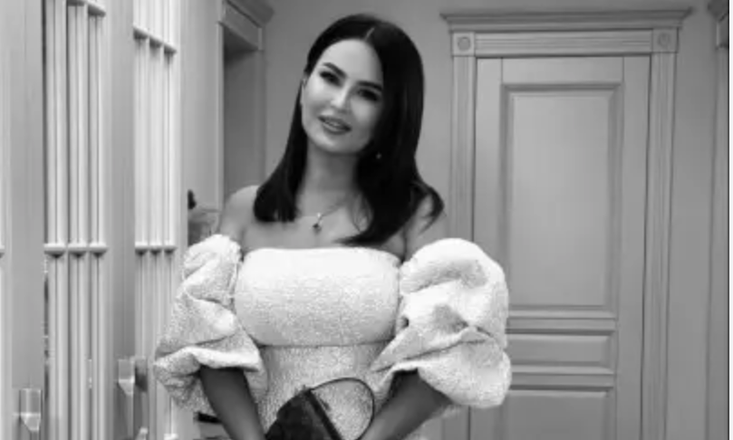 "Анамыз қайтқан клиника әлі де жұмыс істеп тұр": Пластикалық ота кезінде қаза болған блогердің өлімі туралы тағы бір шындық ашылды