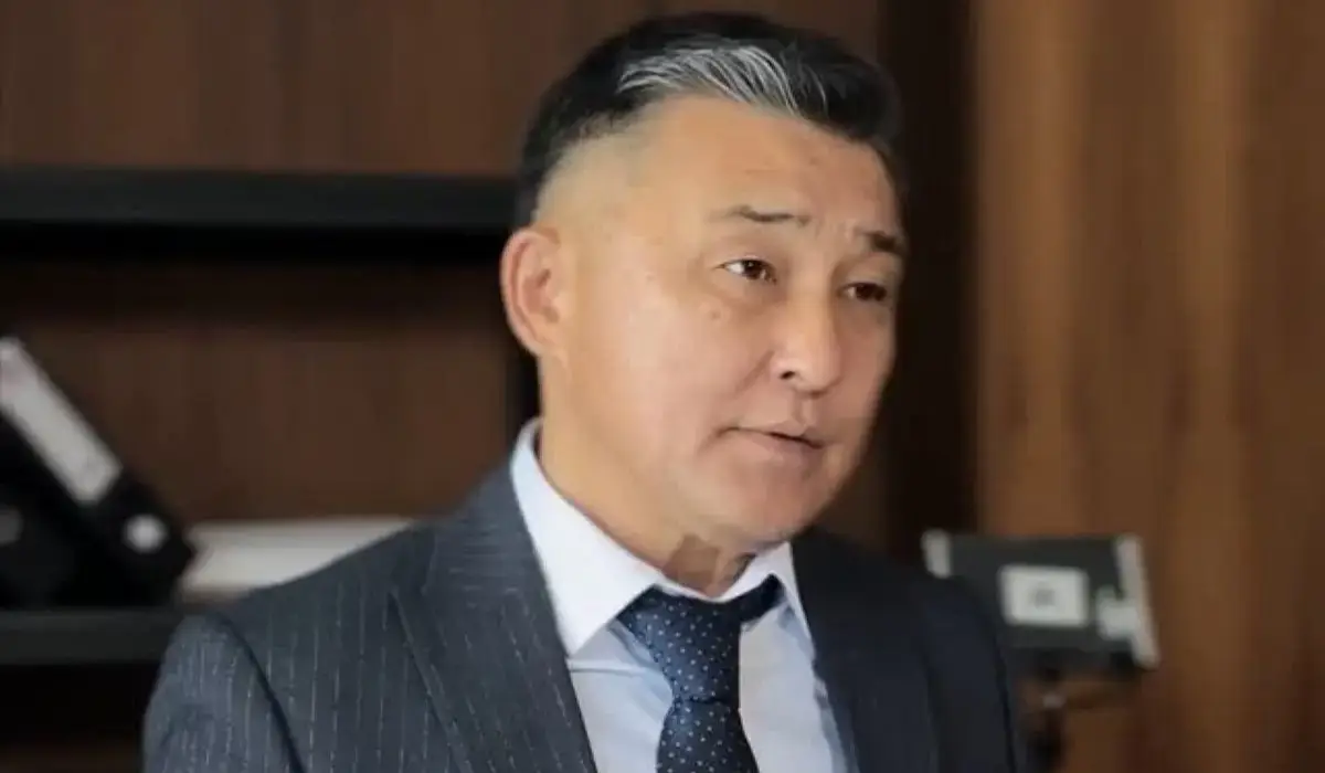"Кәсіби әртіс болып отырғым келмейді": Алмат Сақатов неге депутат болғысы келмейтінін түсіндірді