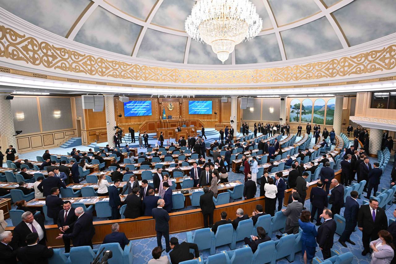 Құрылтайда төрағаның үш орынбасары сайланды