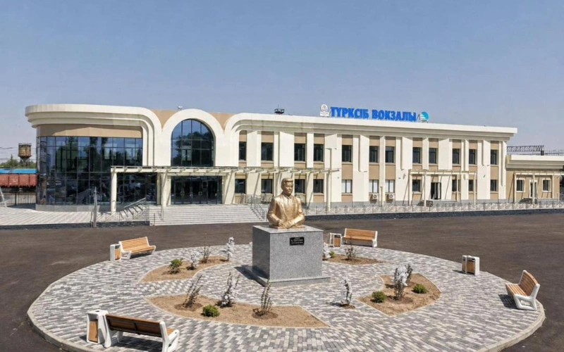 Ғасырға жуық тарихы бар Түрксіб станциясының вокзалы жаңартылды