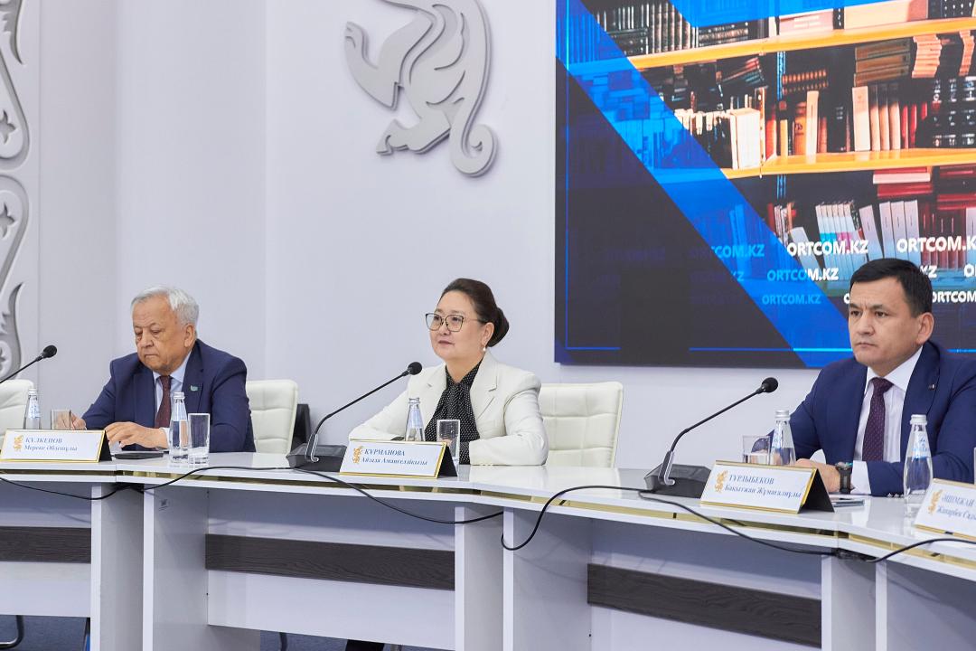 «Жылдың 10 оқырманы» жобасының жеңімпаздарына 10 млн теңгеден беріледі