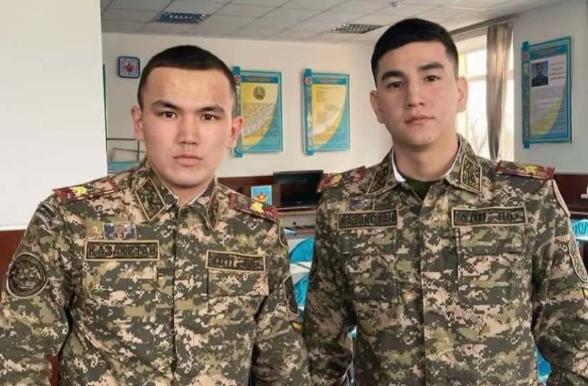 "Арамызда жоқ екеніңе әлі де сенбеймін": Маңғыстауда қаза болған сарбаздың досына жантебірентер жазба арнады