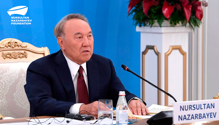 Нұрсұлтан Назарбаев: "Үлкен Еуразия" төртжақты экономикалық форумын құруды ұсынамын"