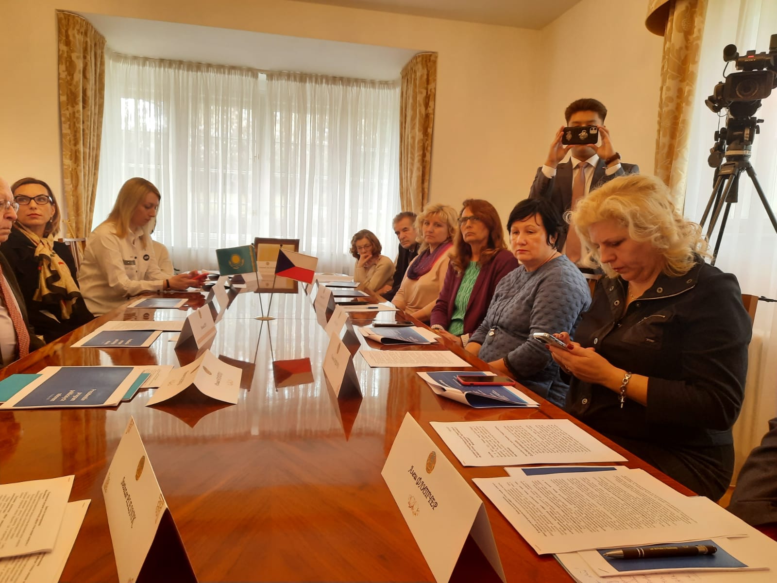 Чех сарапшылары Президент Қасым-Жомарт Тоқаевтың  Жолдауын жоғары бағалады