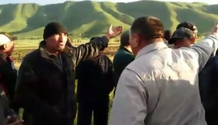 Түркістандағы өзбектердің "қазақтарды кіргізбейміз" деген видео тарады