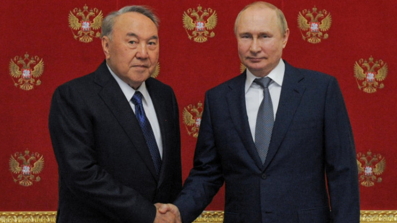 Назарбаев Путинмен кездесті