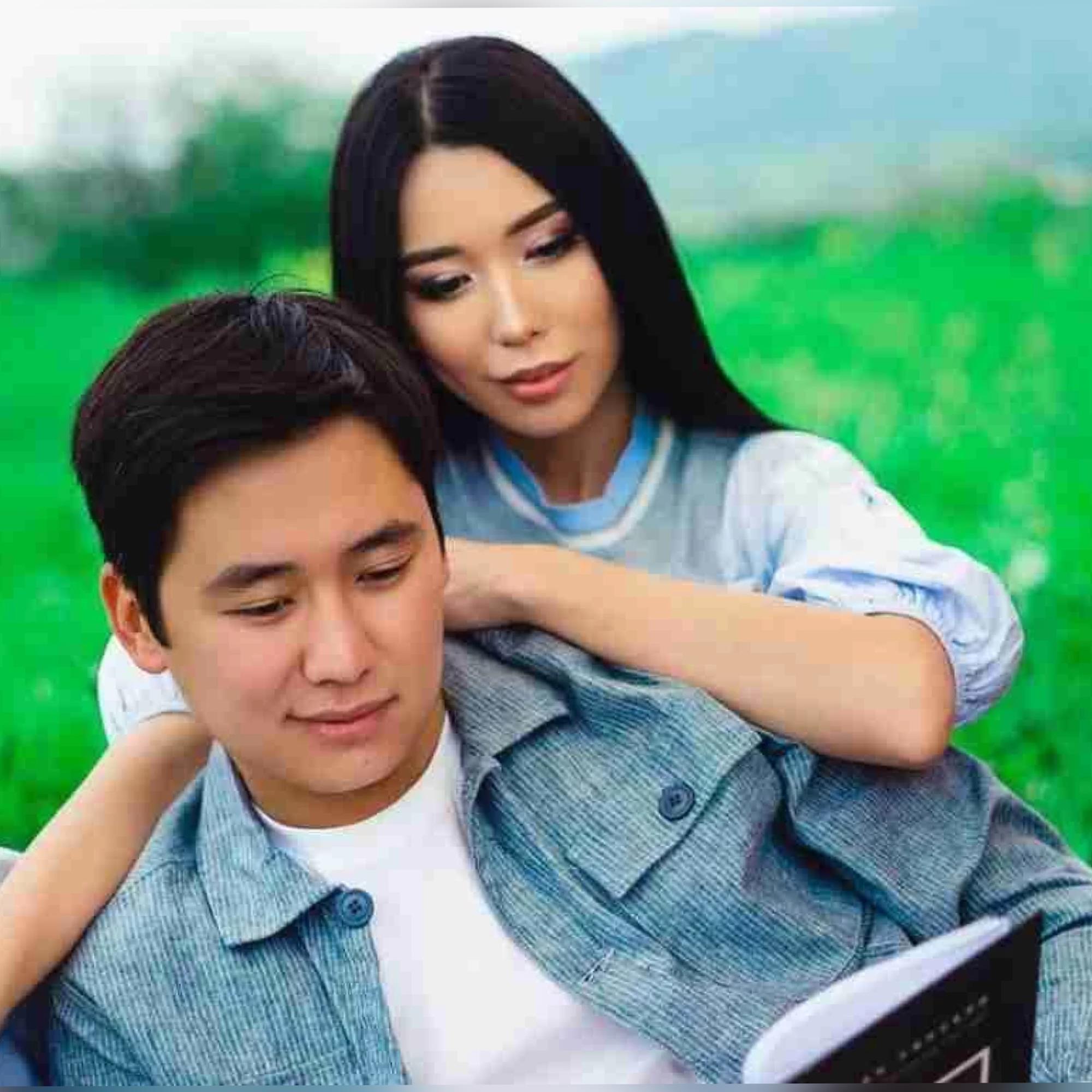 “Ақырында екеуміз айырылысып”: Гүлзира Айдарбекованың кіші келіні күтпеген мәлімдеме жасады