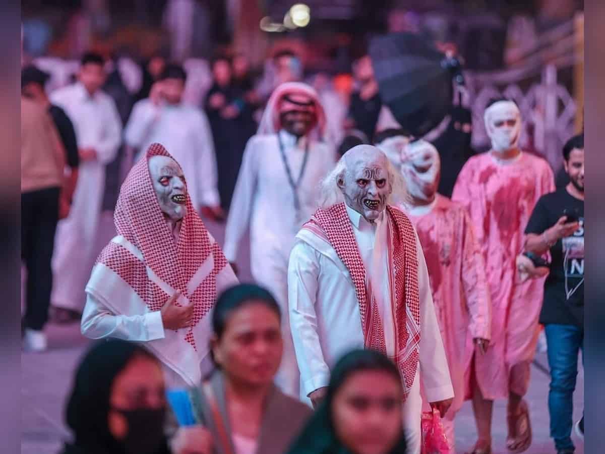 Сауд Арабиясында алғаш рет Хэллоуин мерекесі тойланды (ВИДЕО)