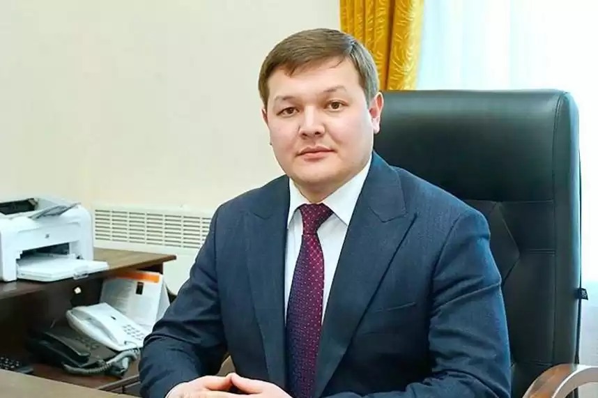 Асхат Оралов мәдениет және спорт министрі қызметіне қайта тағайындалды