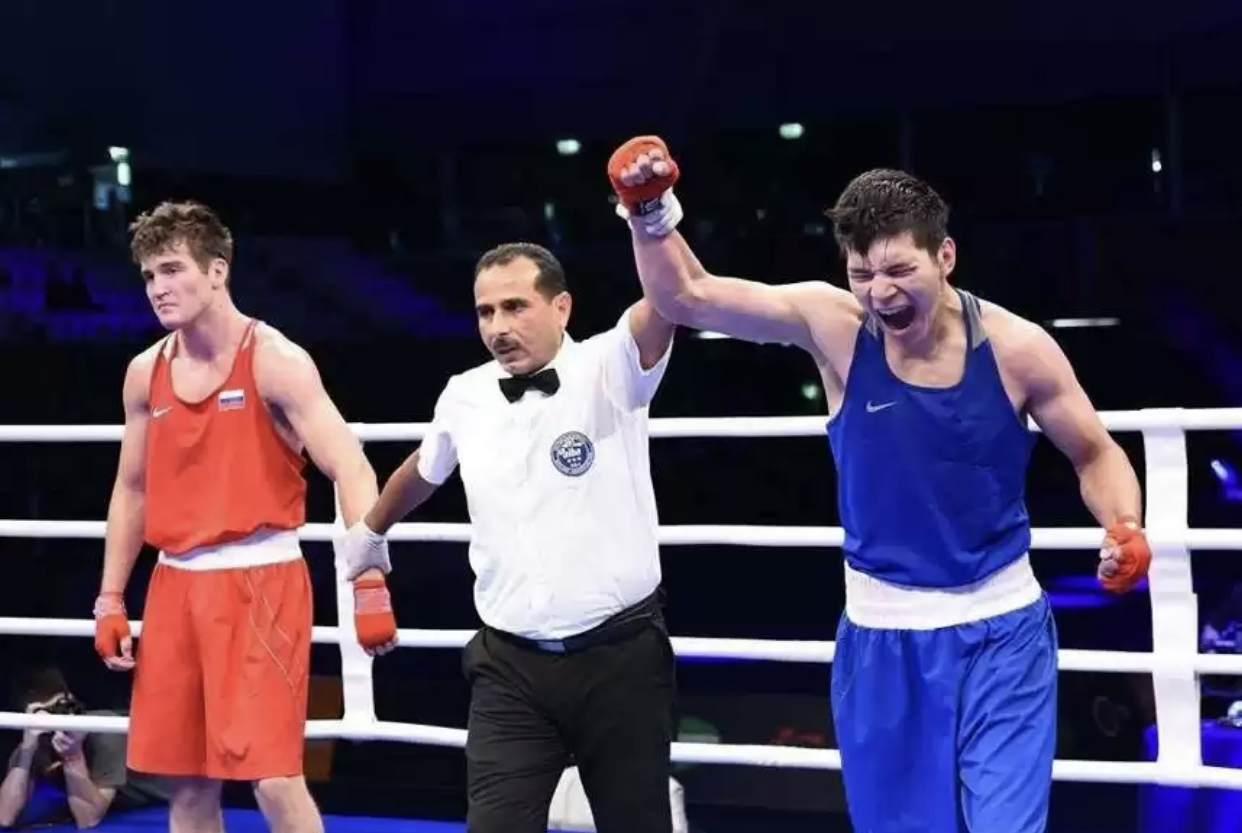 Бүгін әлем чемпионатында қазақстандық екі боксшы рингке шығады