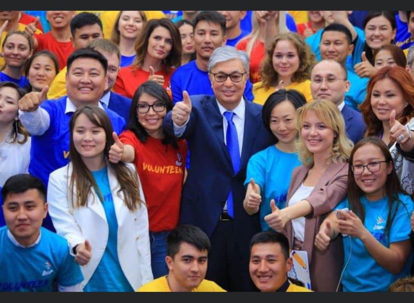 Ақпарат және қоғамдық даму министрі Дархан Қыдырәлі Астаналық ерікті жастармен кездесті