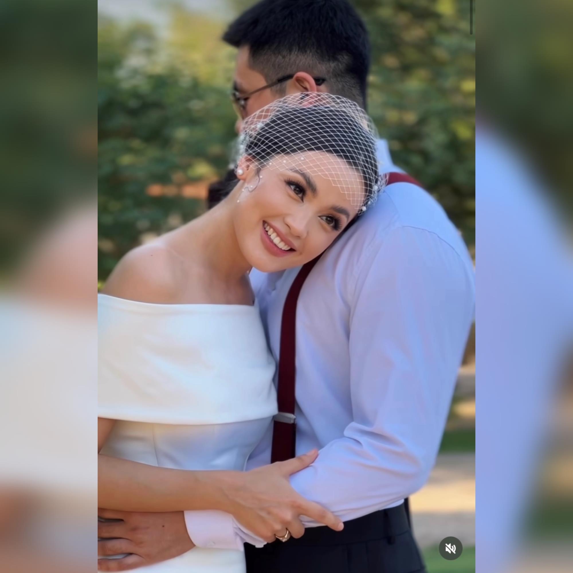 “Әрбір адам өзін бақытты сезінетін жерде жүруі тиіс”: Ақбота Нұр сүйіктісін көрсетті