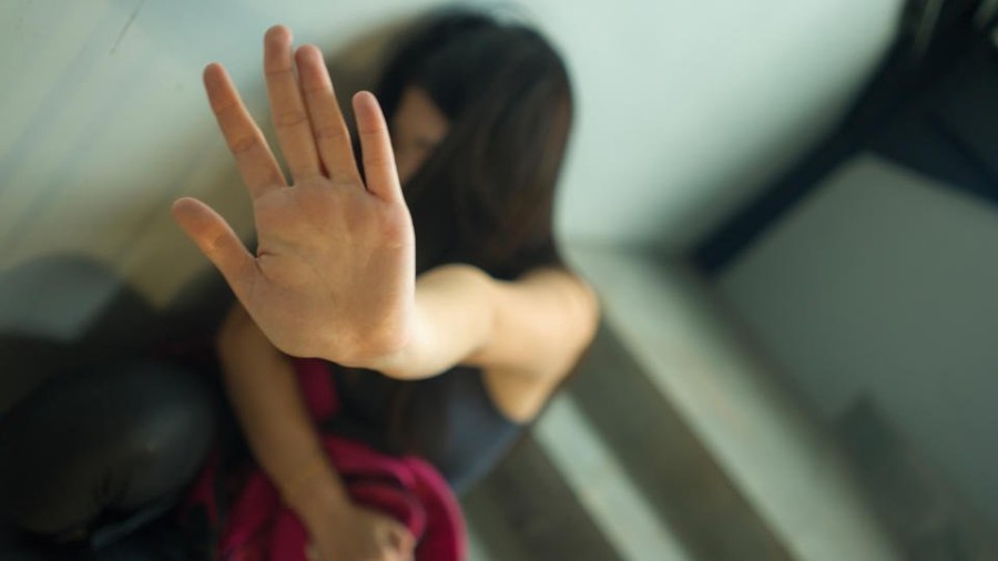 Түркістан облысында  кәмелетке толмаған қызды бірнеше адам аяусыз соққыға жыққан