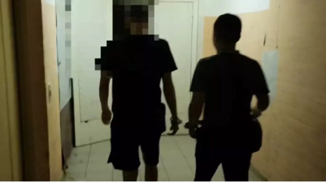 Оралда 18 жастағы жалдамалы алаяқ ұсталды