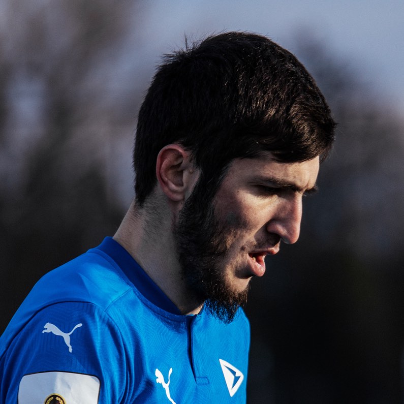 "Нахрен не нужен": Тағы бір ресейлік шешен жігіті Қазақстан азаматтығын алып, тіпті футболдан ұлттық құрамаға өтпекші 