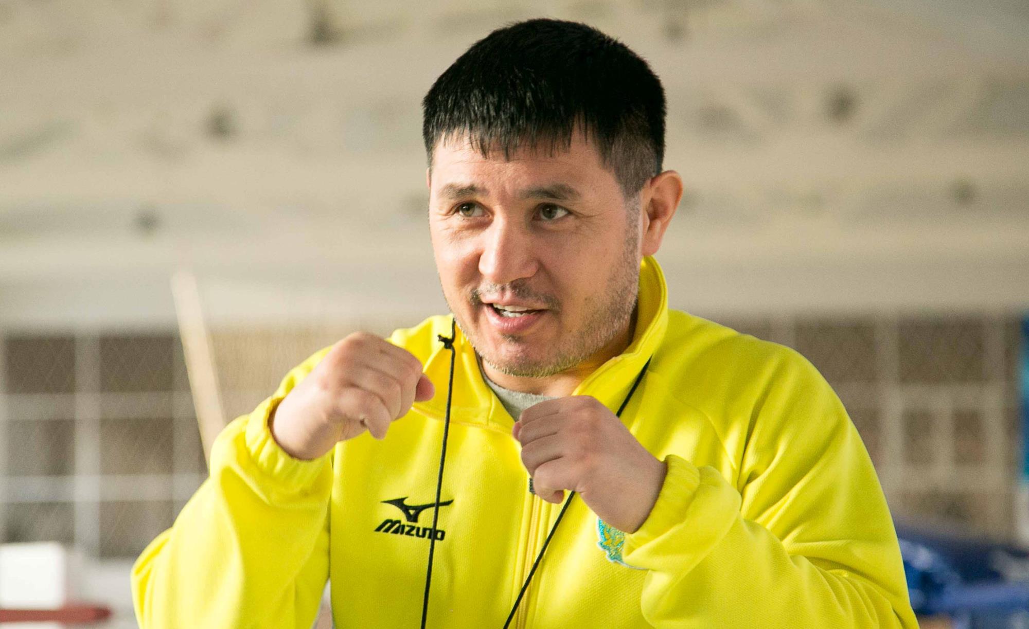 "Өзбек спортшылары тәртіпті әрі еңбекқор": Мырзағали Айтжанов қазақ боксшыларының ақсаусақ екенін айтты
