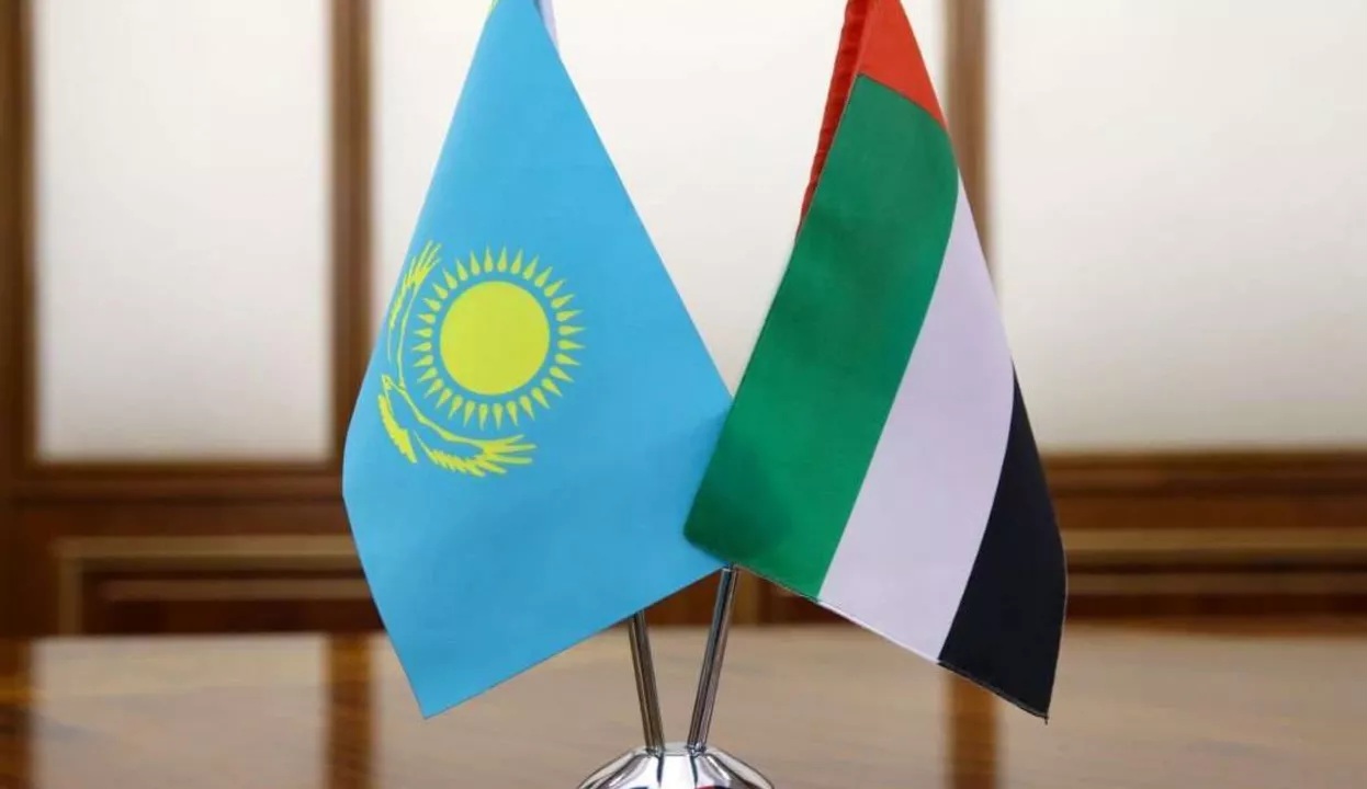 Президент БАӘ басшысын Қазақстанға сапармен шақырды