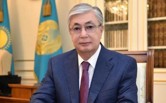 Мемлекет басшысы қазақстандықтарды Алғыс айту күнімен құттықтады